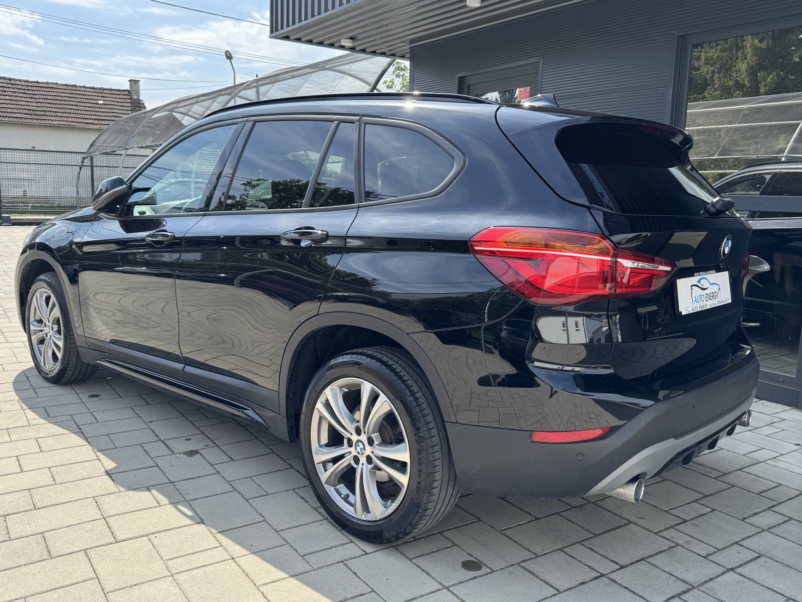 BMW X1 sDrive18d Sport Line ⭐ M-volan, LED, Ambi, Navi ⭐ 12/2018, fotografija 9