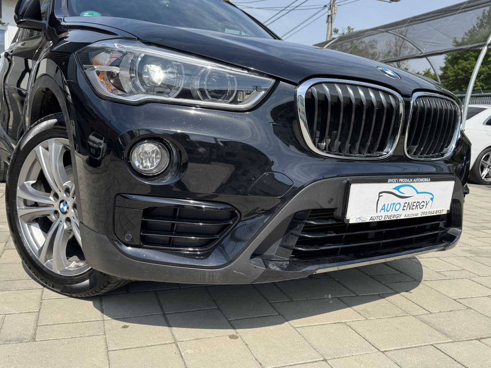 BMW X1 sDrive18d Sport Line ⭐ M-volan, LED, Ambi, Navi ⭐ 12/2018, fotografija 3