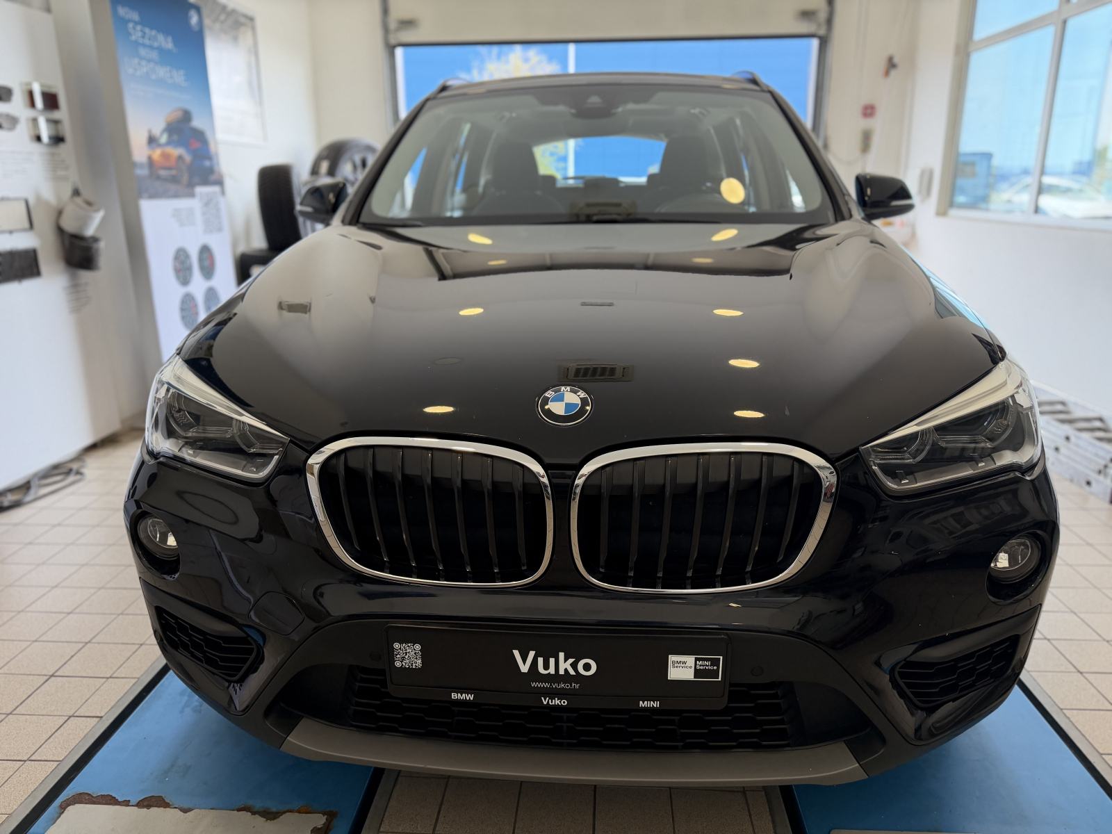 BMW X1 sDrive18d, fotografija 2