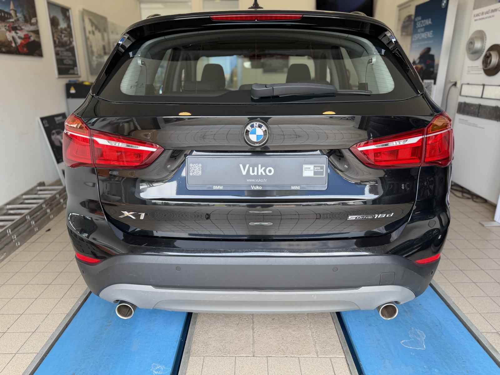 BMW X1 sDrive18d, fotografija 5