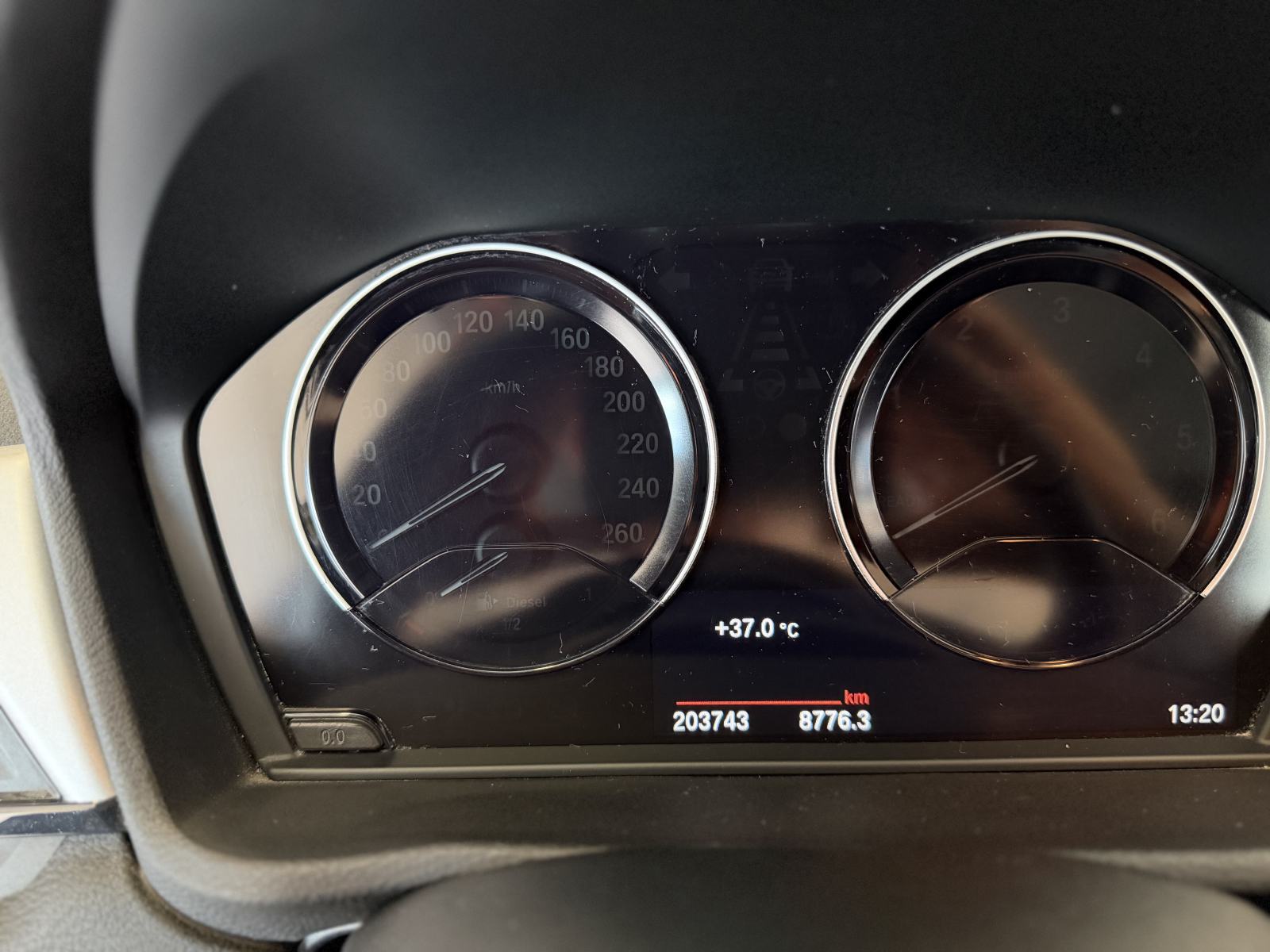 BMW X1 sDrive18d, fotografija 18