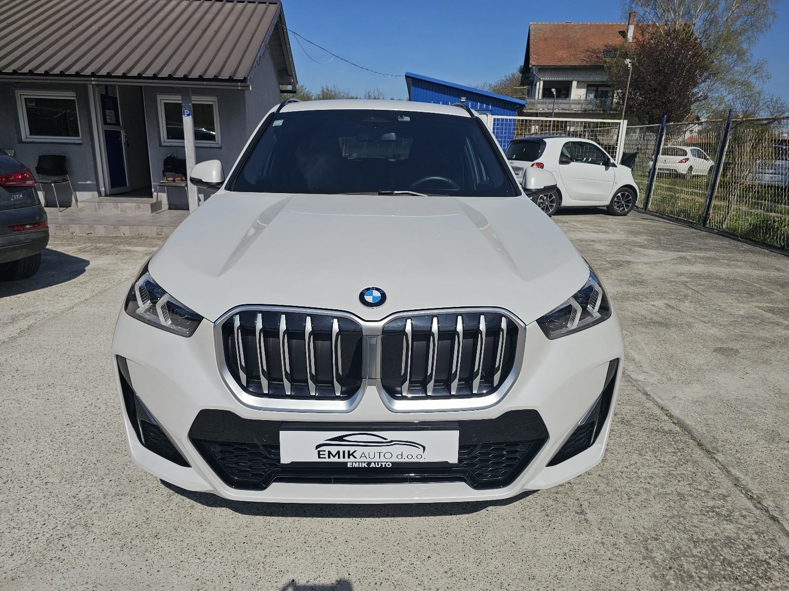 BMW X1 sDrive18i M-Sport*5/2025 g.*22000km*Garancija 7 godina*, fotografija 5