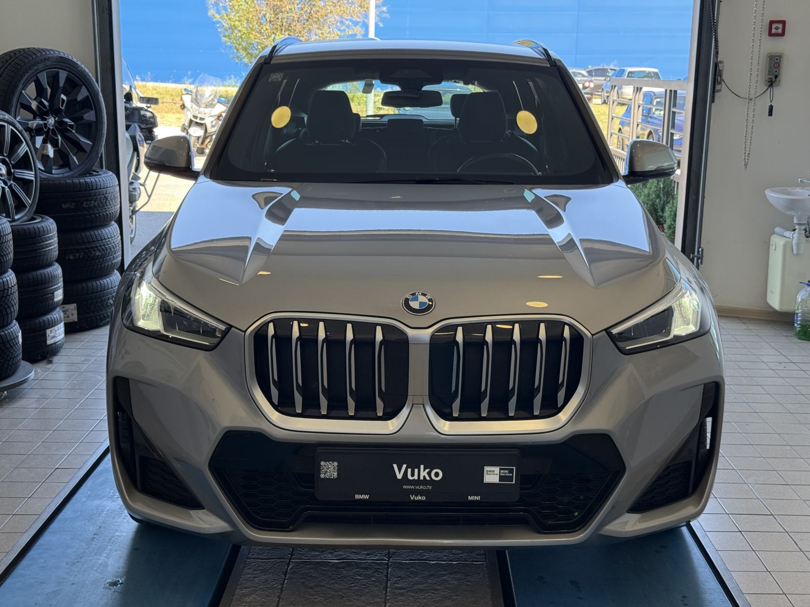 BMW X1 sDrive18i, fotografija 3