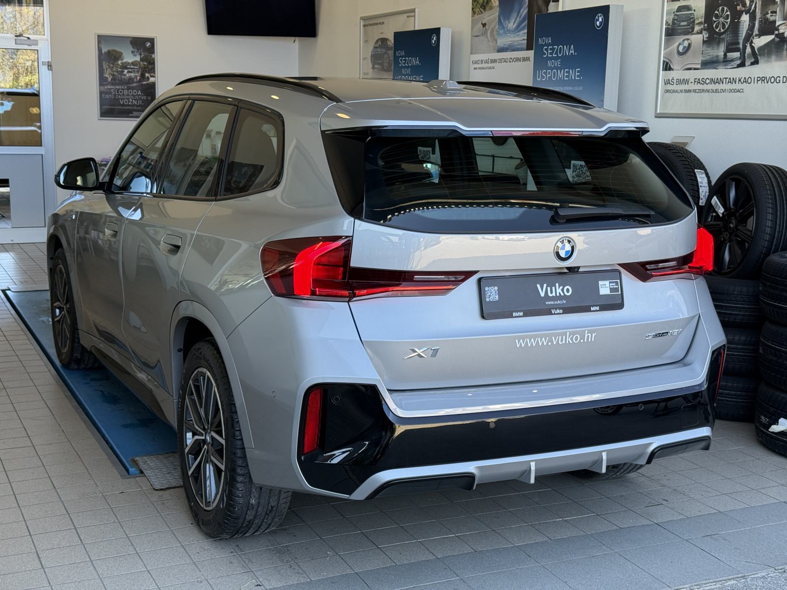 BMW X1 sDrive18i, fotografija 5