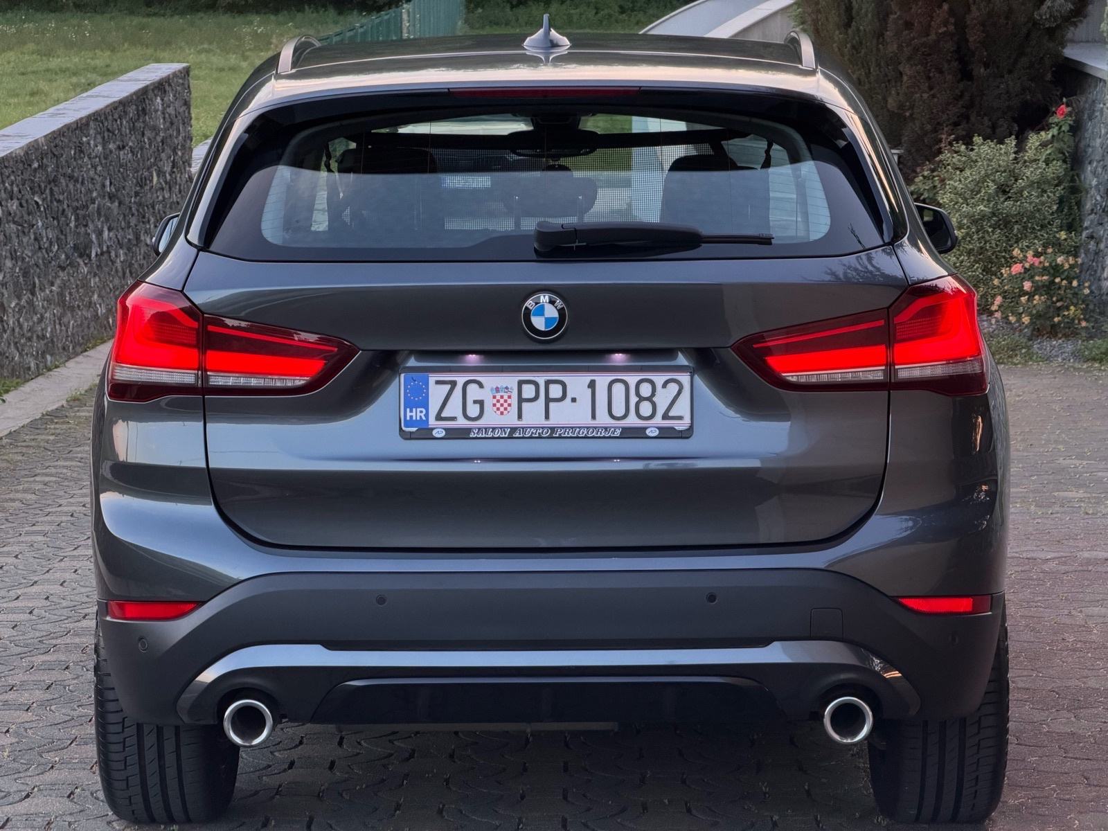 BMW X1 sDrive20d AUTOMATIK,FACELIFT,SPORT,LED,HUD,NAV,KUKA,PDV,SERVISN, fotografija 5