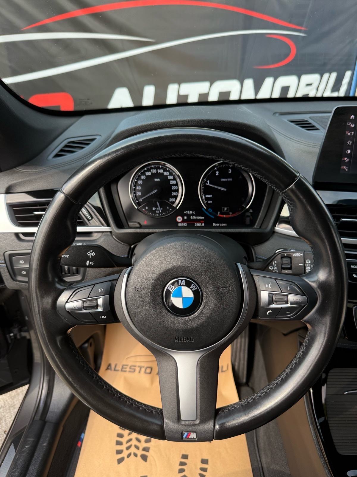 BMW X1 sDrive20d automatik M paket, fotografija 15