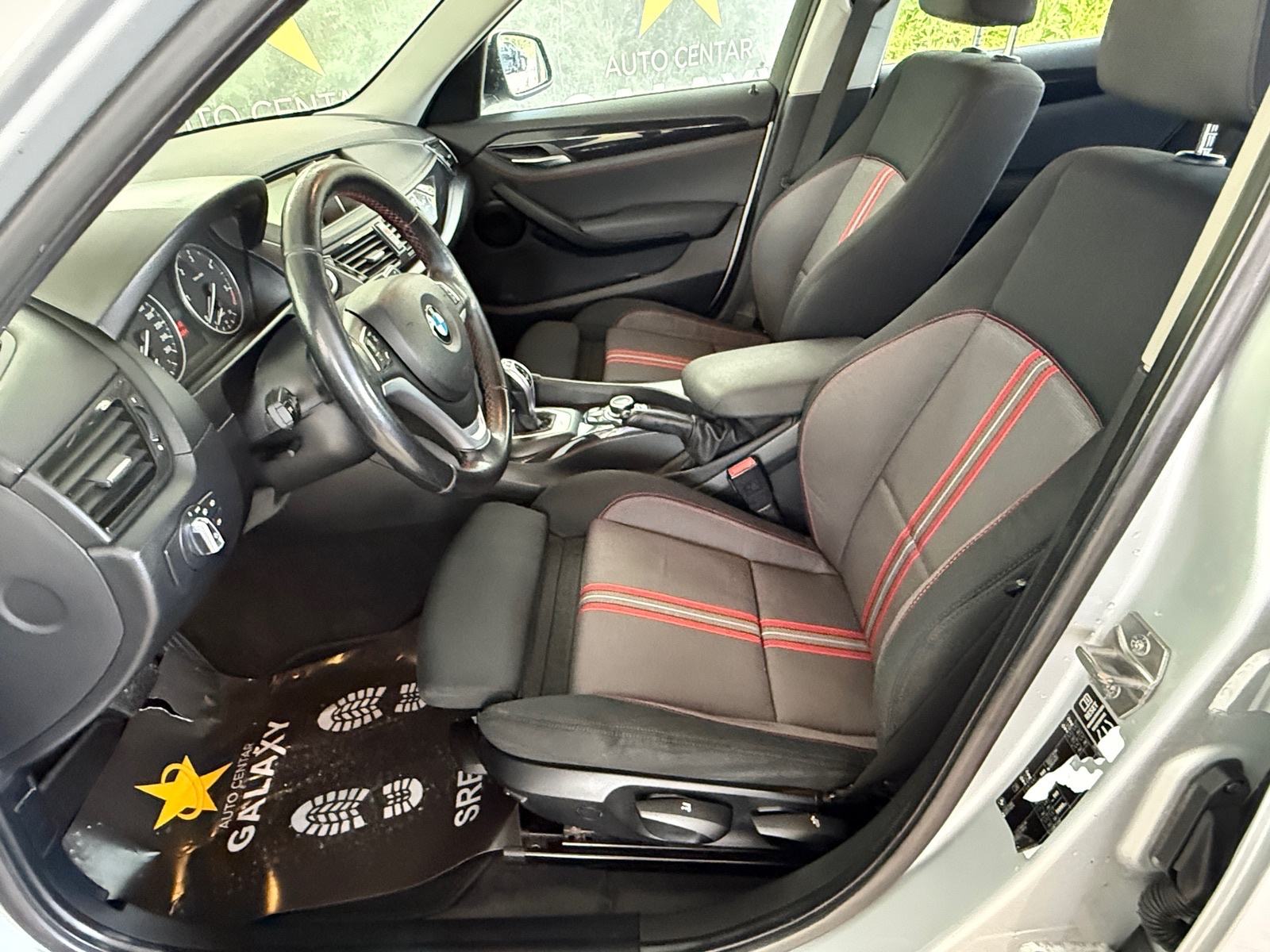 BMW X1 sDrive20d automatik ## uredno servisiran##, fotografija 11