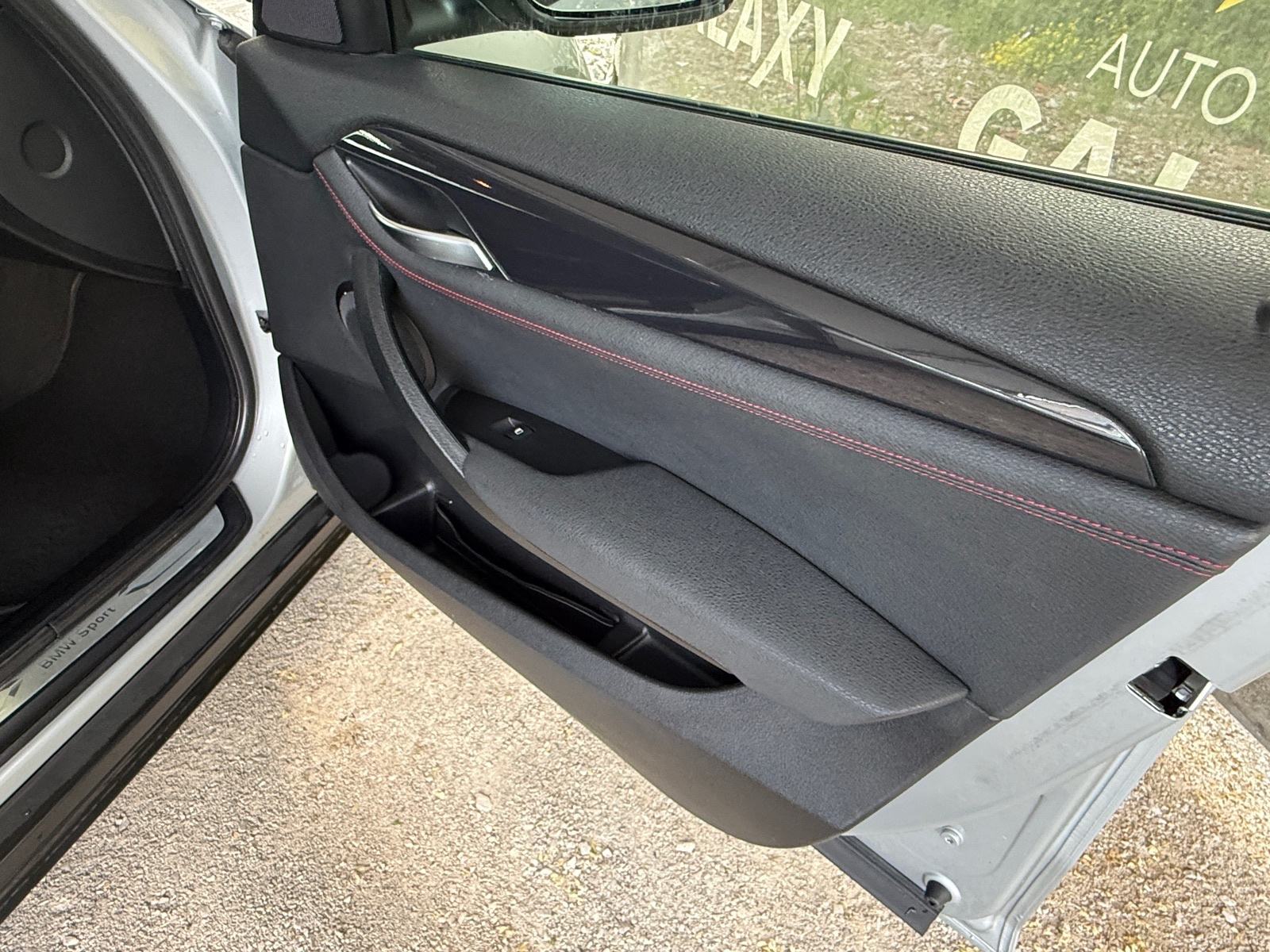 BMW X1 sDrive20d automatik ## uredno servisiran##, fotografija 16