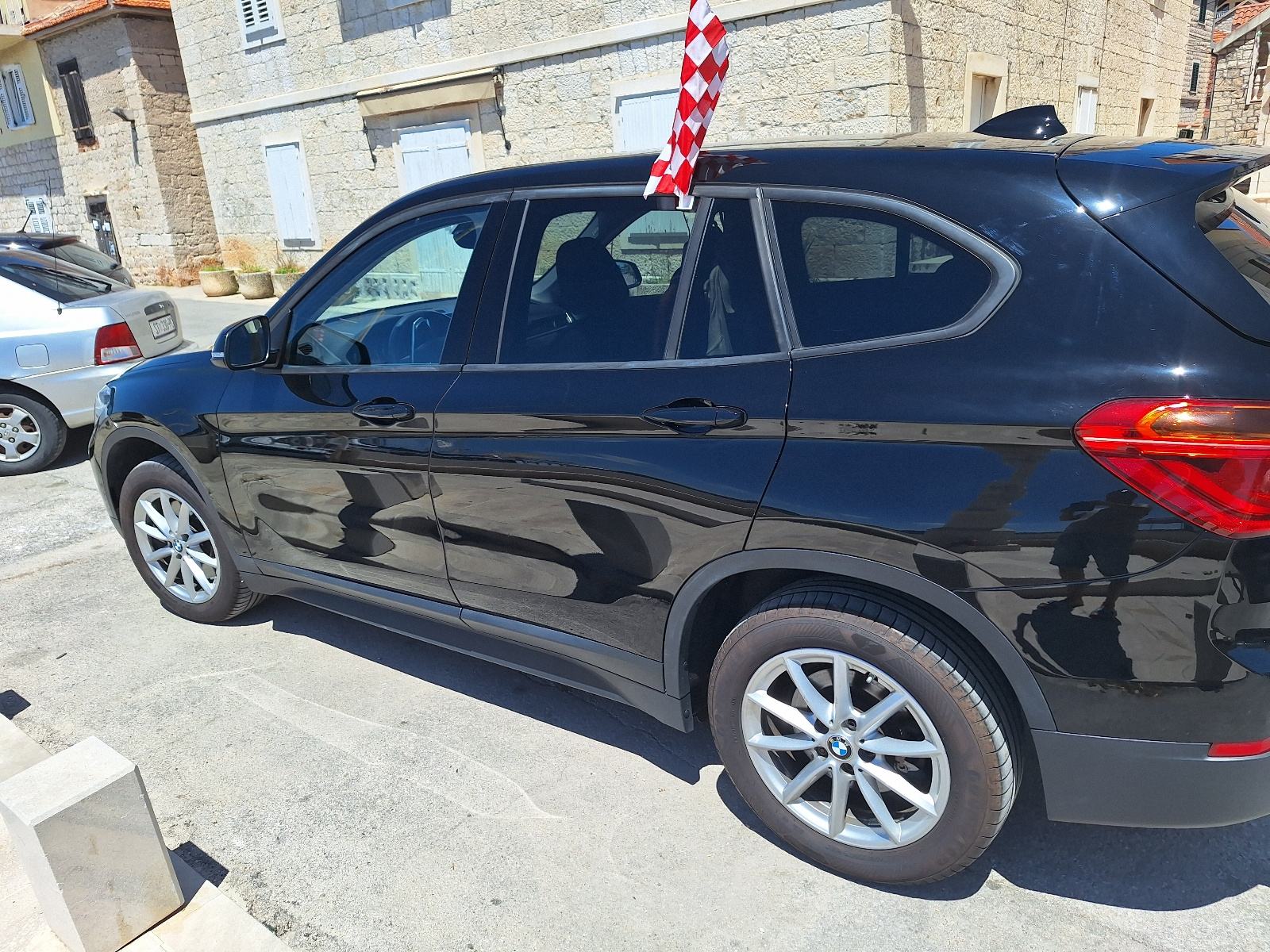 BMW X1 sDrive20d, fotografija 3