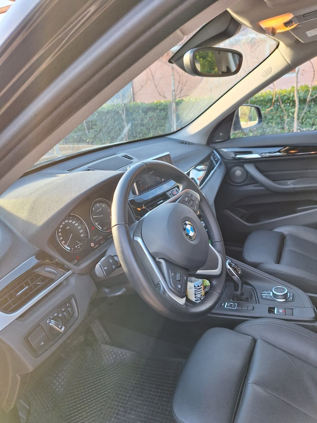 BMW X1 sDrive20d, fotografija 7