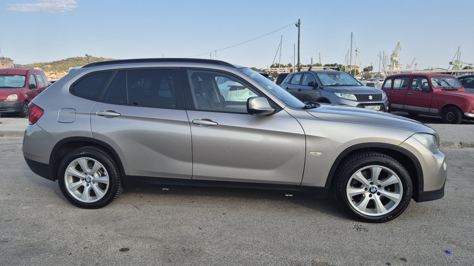 BMW X1 sDrive20d, fotografija 4