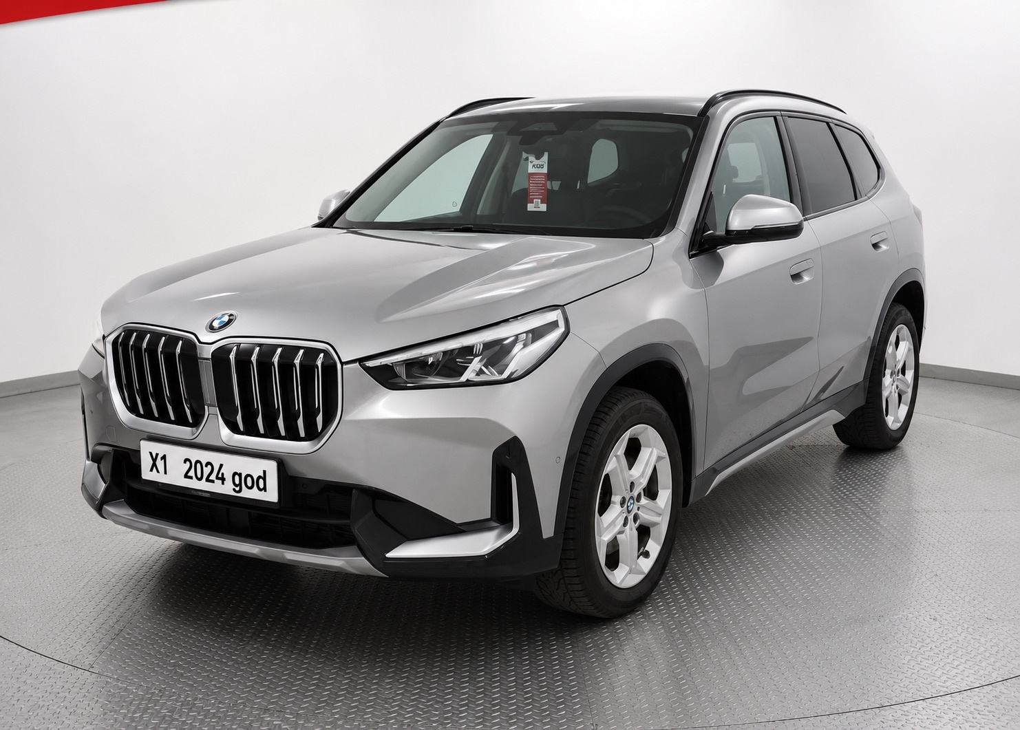 BMW X1 sDrive20i automatik, fotografija 6