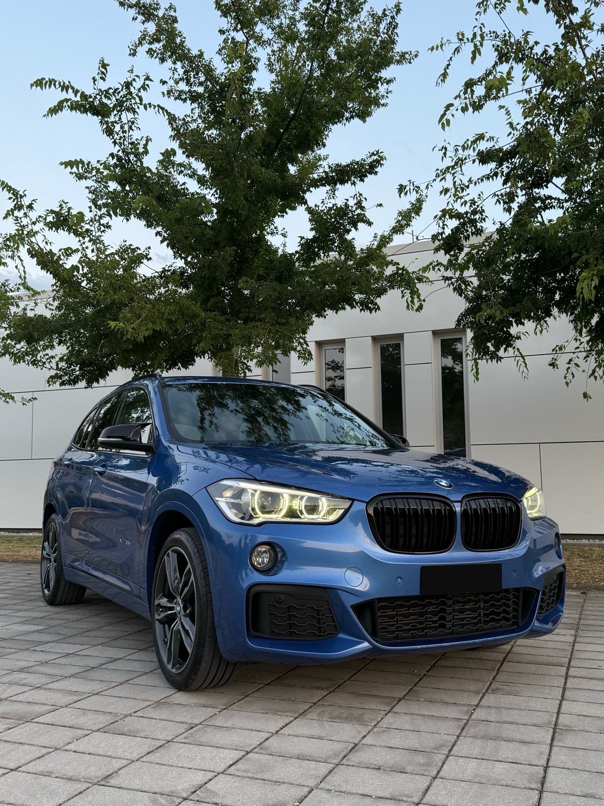 BMW X1 25d Xdrive AUTOMATIK, M paket, Head up, Full led, Keyless, fotografija 5