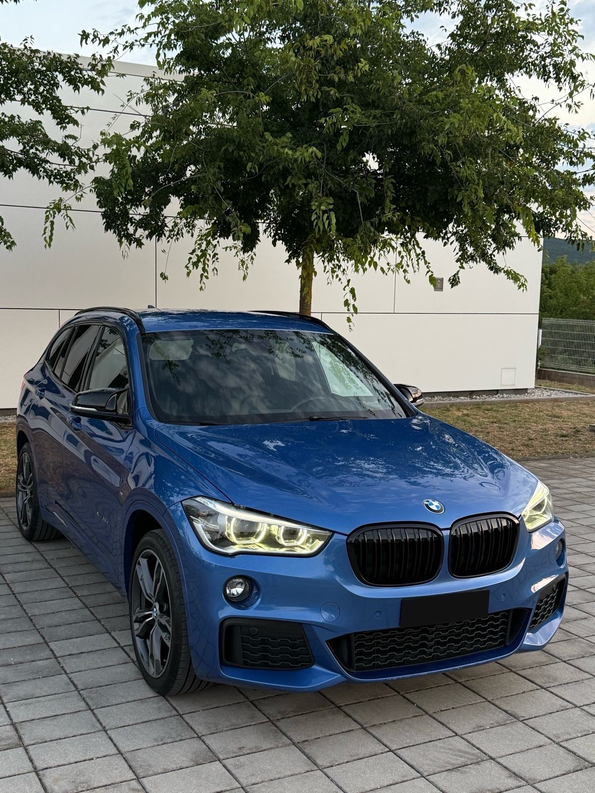 BMW X1 25d Xdrive AUTOMATIK, M paket, Head up, Full led, Keyless, fotografija 6