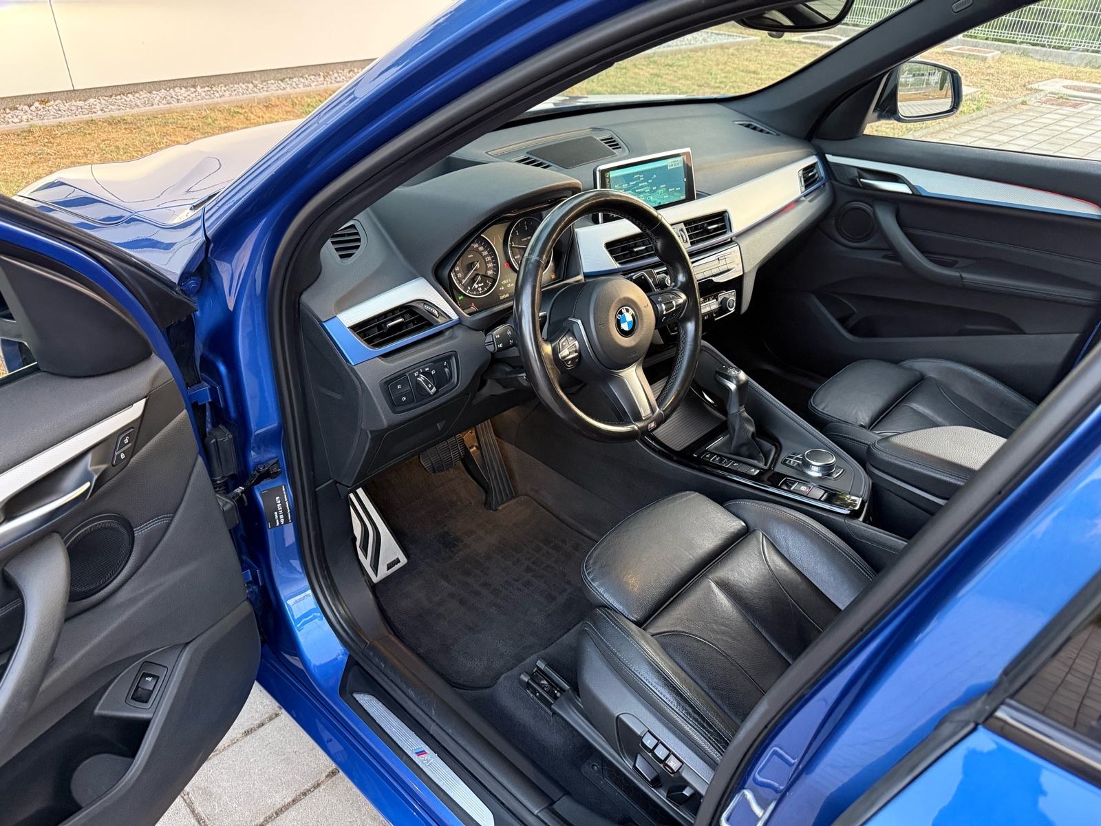 BMW X1 25d Xdrive AUTOMATIK, M paket, Head up, Full led, Keyless, fotografija 14