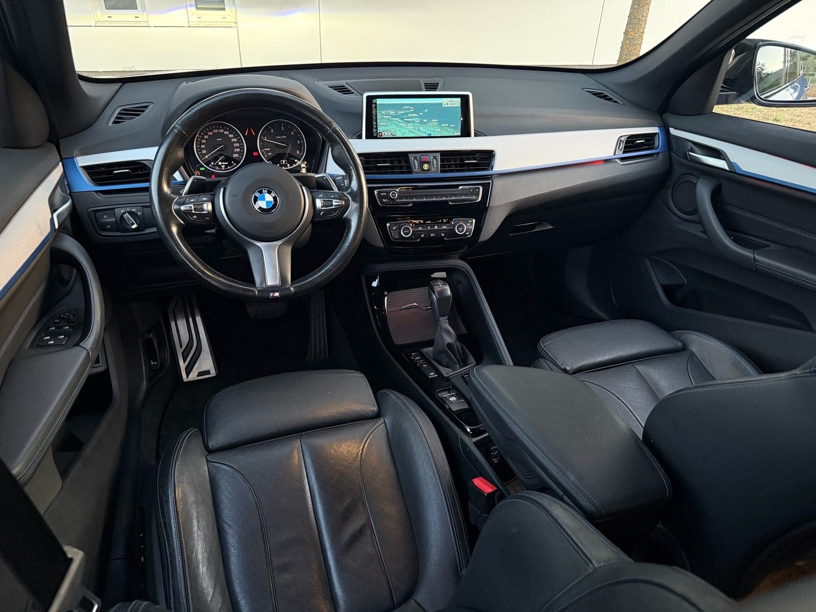 BMW X1 25d Xdrive AUTOMATIK, M paket, Head up, Full led, Keyless, fotografija 13