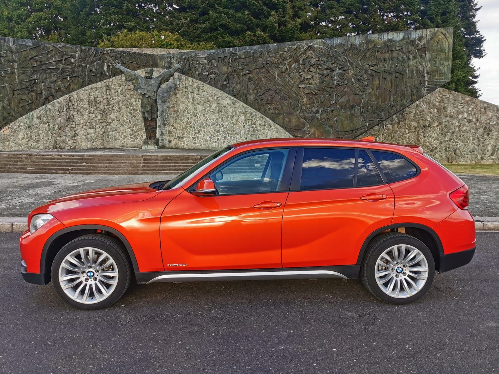 BMW X1 X-Drive 20i automatik *74,000 km*, fotografija 3