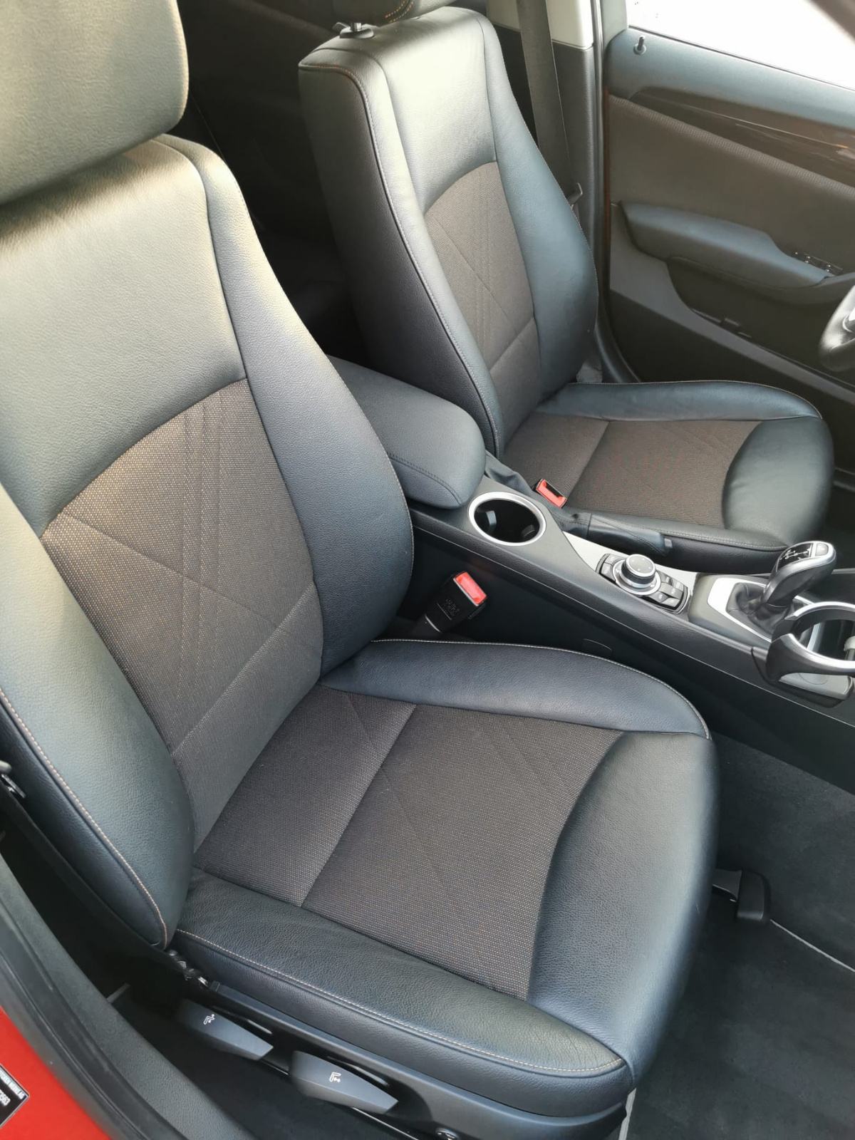 BMW X1 X-Drive 20i automatik *74,000 km*, fotografija 16