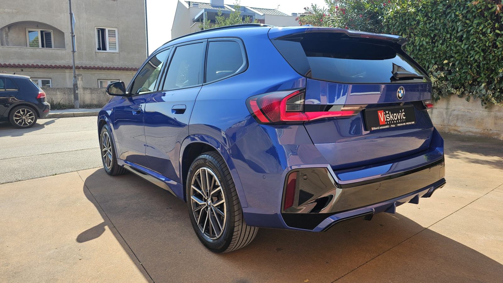 BMW X1 X-DRIVE20D 2024 M-SPORT SERVISNA JAMSTVO, fotografija 7