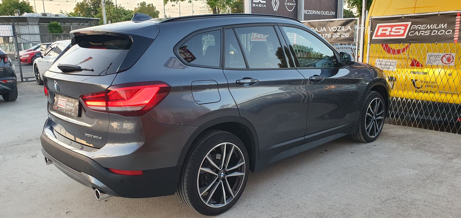 BMW X1 xDrive 190KS 4x4, AUTOMATIK, FULL LED, NAVI, ALU 19, KLIMA, PDC, fotografija 17