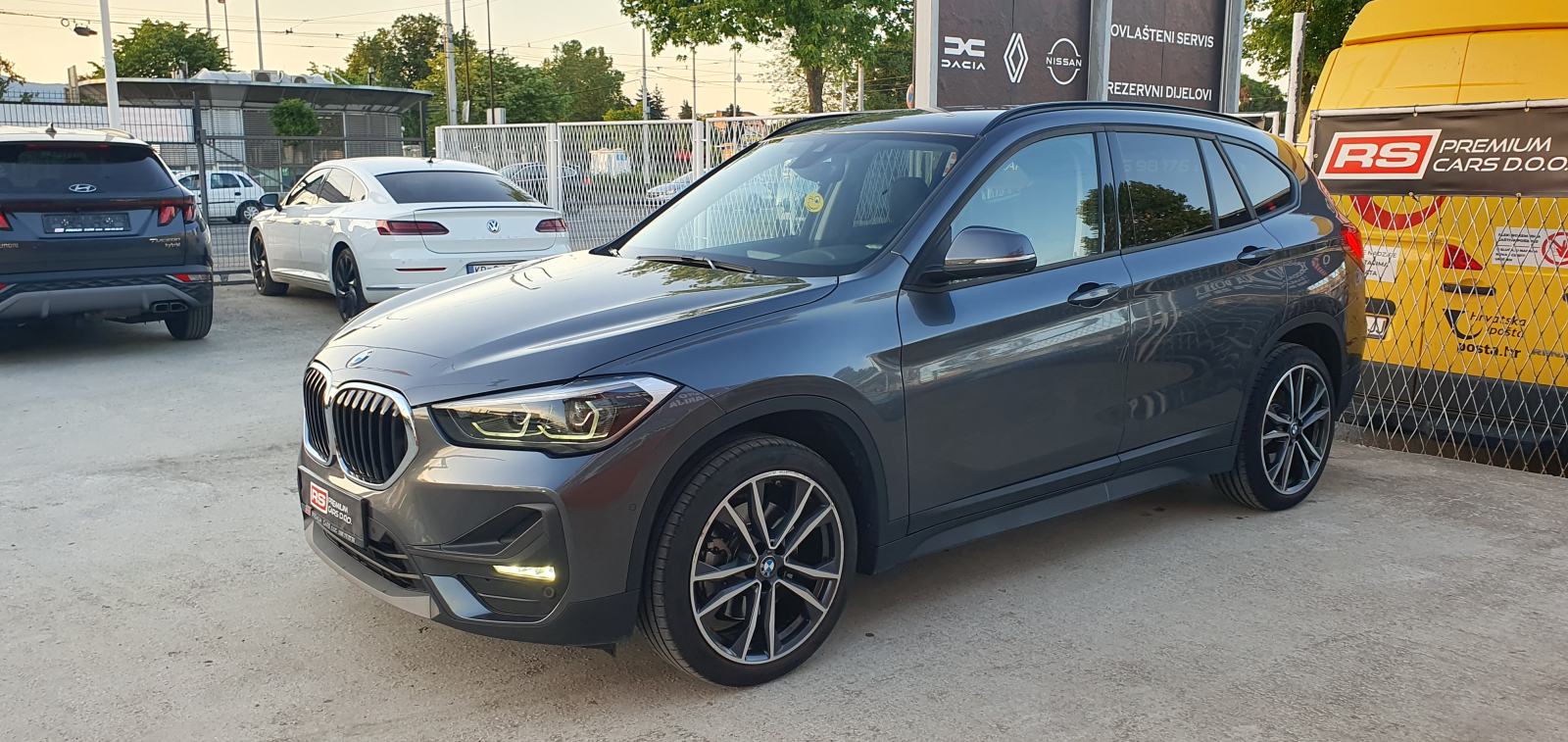 BMW X1 xDrive 190KS 4x4, AUTOMATIK, FULL LED, NAVI, ALU 19, KLIMA, PDC, fotografija 19