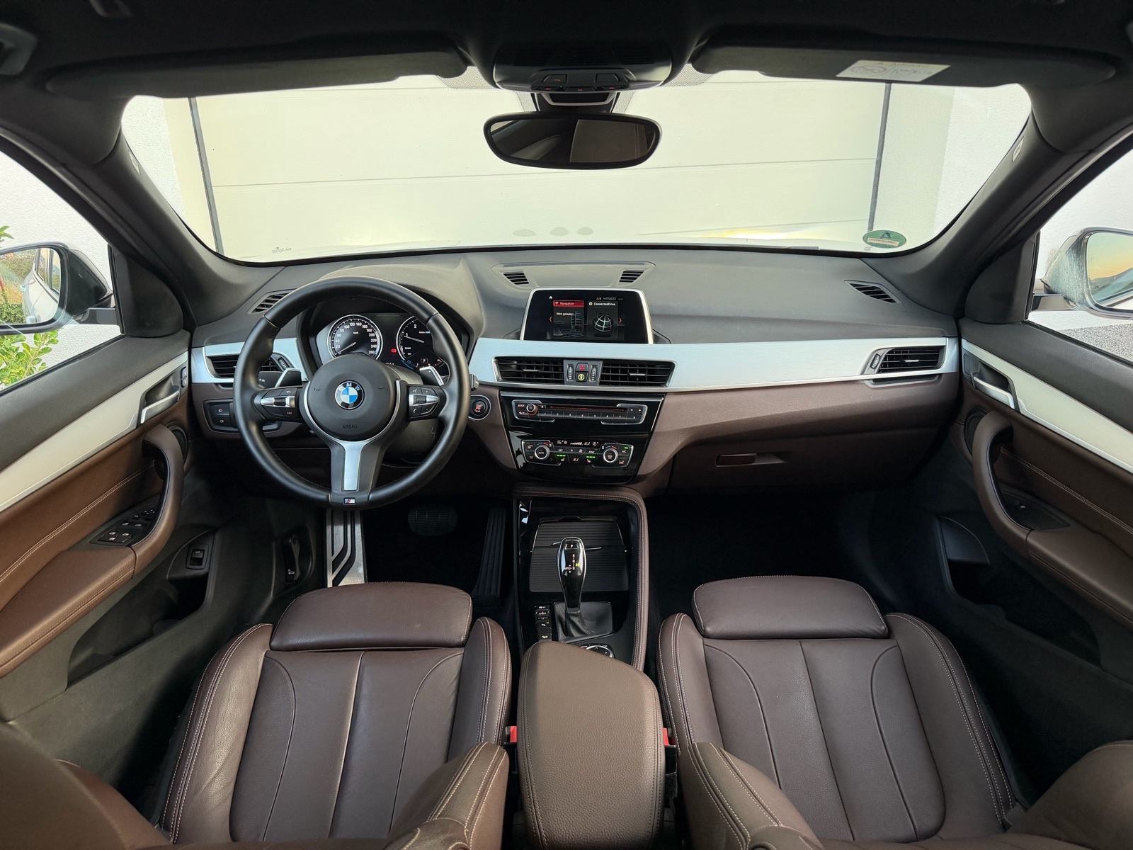BMW X1 xDrive 2.0 D ///M PAKET_AUTOMATIK ! BI XENON LED,PERLA,ALU,PDC, fotografija 5