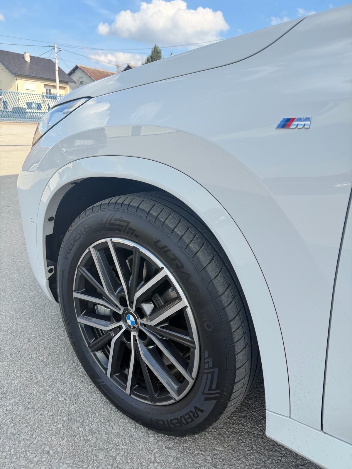 BMW X1 xDrive 2.3d Mpaket 2024, fotografija 4