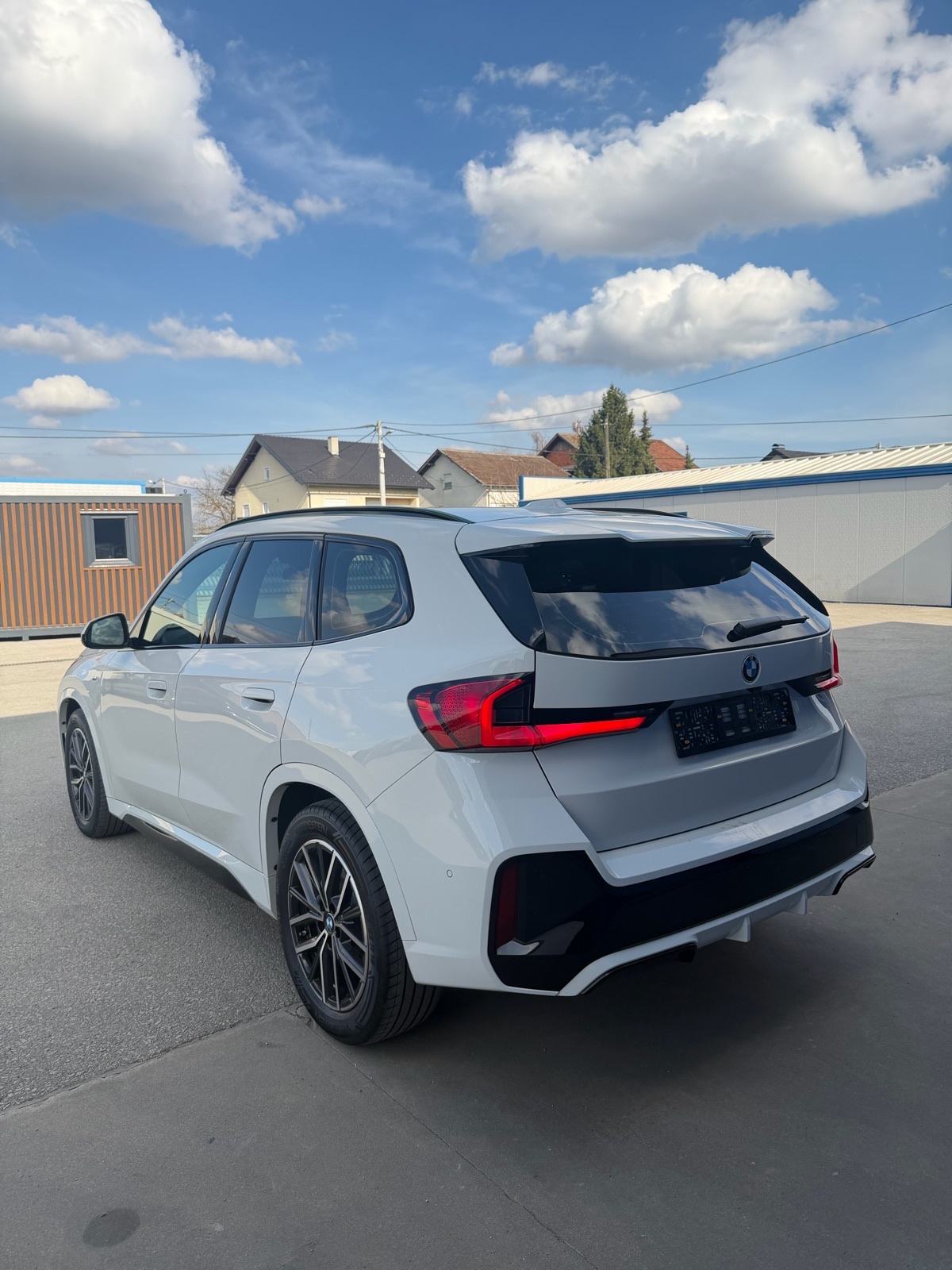 BMW X1 xDrive 2.3d Mpaket 2024, fotografija 5