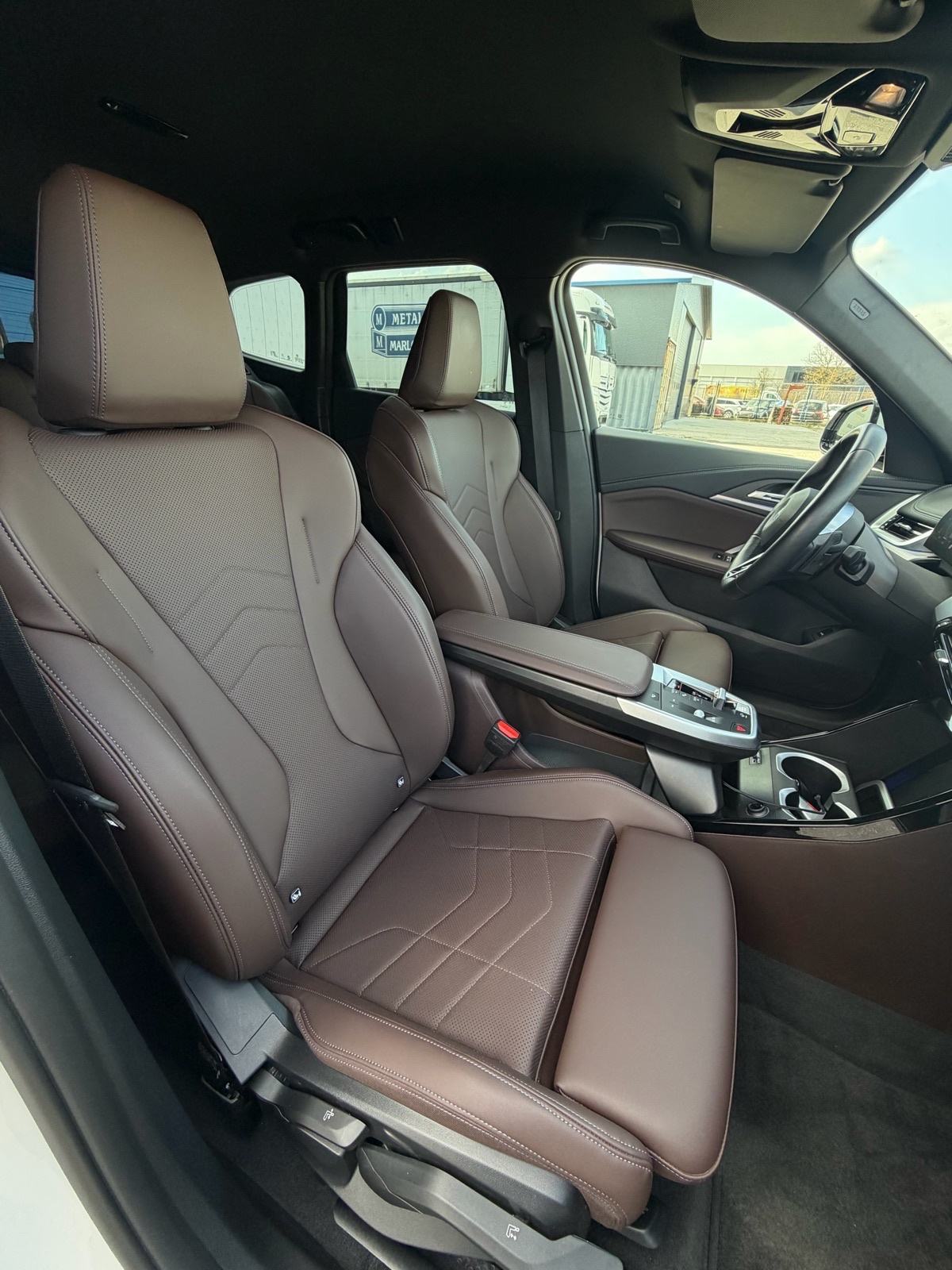 BMW X1 xDrive 2.3d Mpaket 2024, fotografija 13