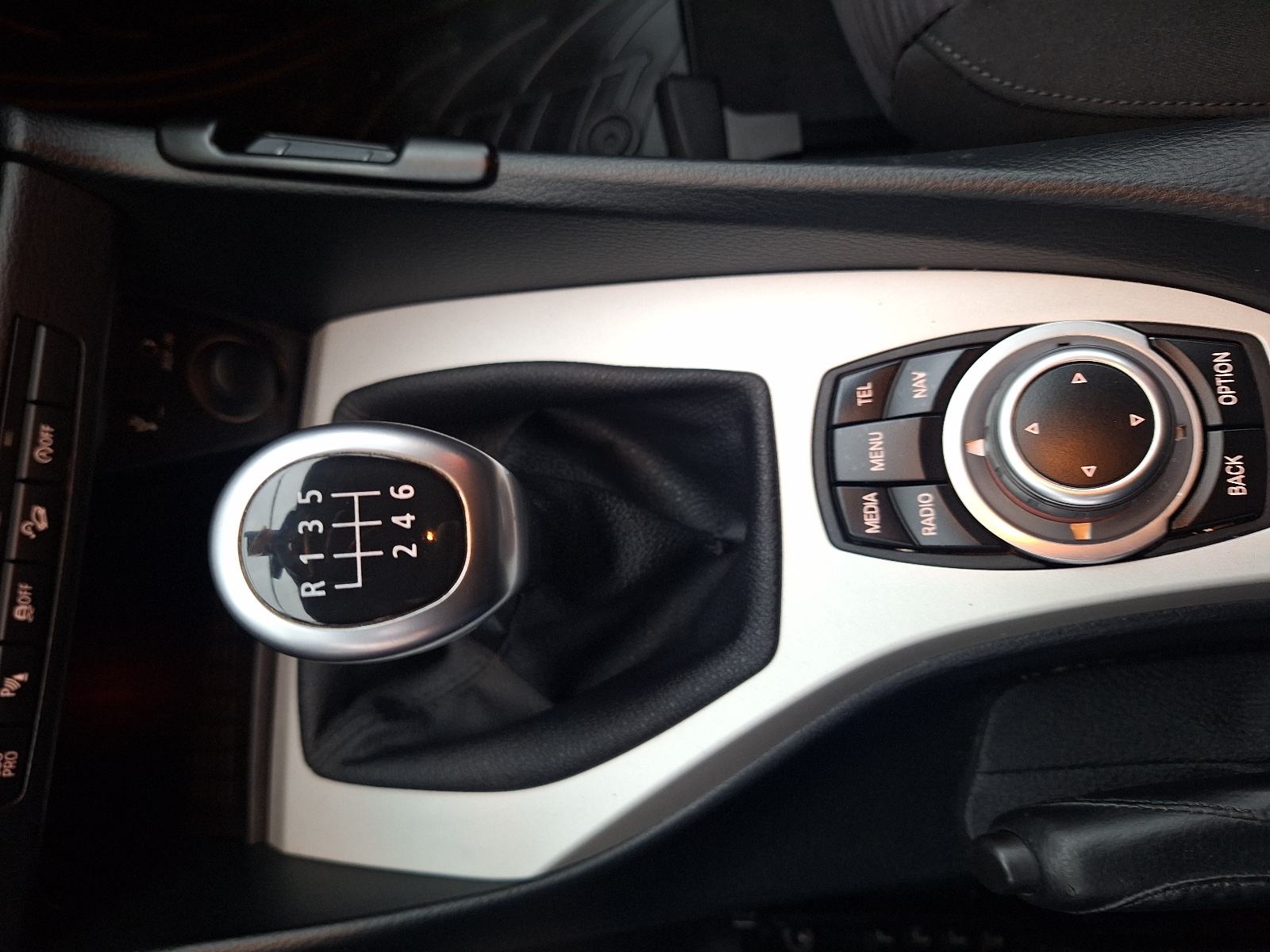 BMW X1 xDrive18d//2014//4×4, fotografija 17