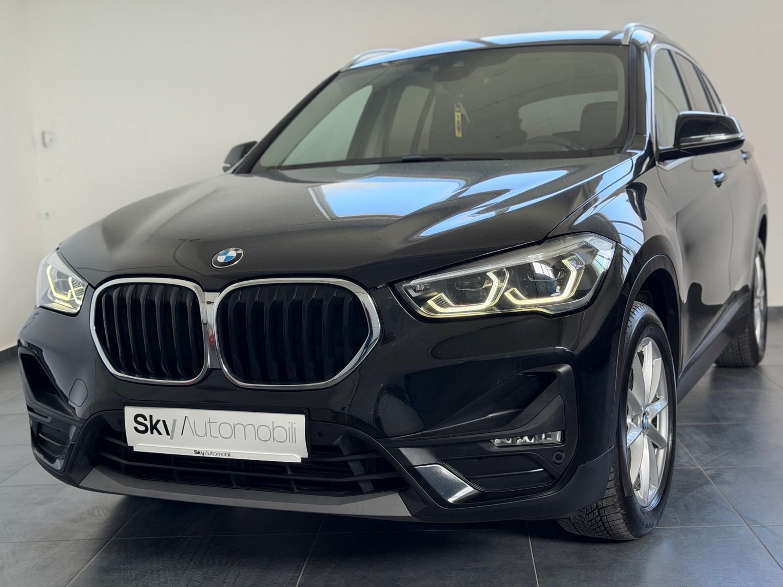BMW X1 xDrive18d 4X4,KOŽA, NAVIGACIJA, LED, JAMSTVO, LEASING 0% UČEŠĆA, fotografija 2