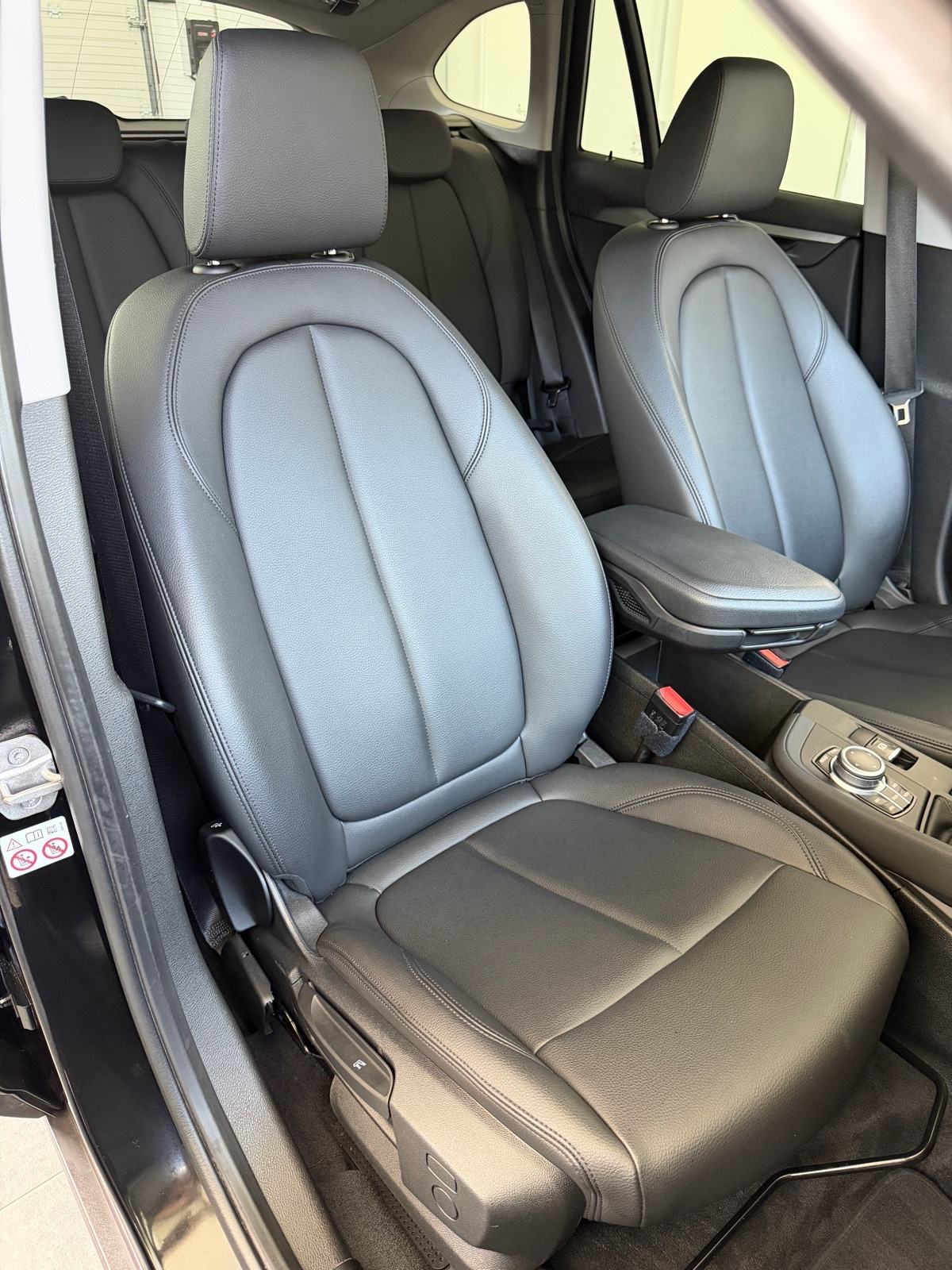 BMW X1 xDrive18d 4X4,KOŽA, NAVIGACIJA, LED, JAMSTVO, LEASING 0% UČEŠĆA, fotografija 13