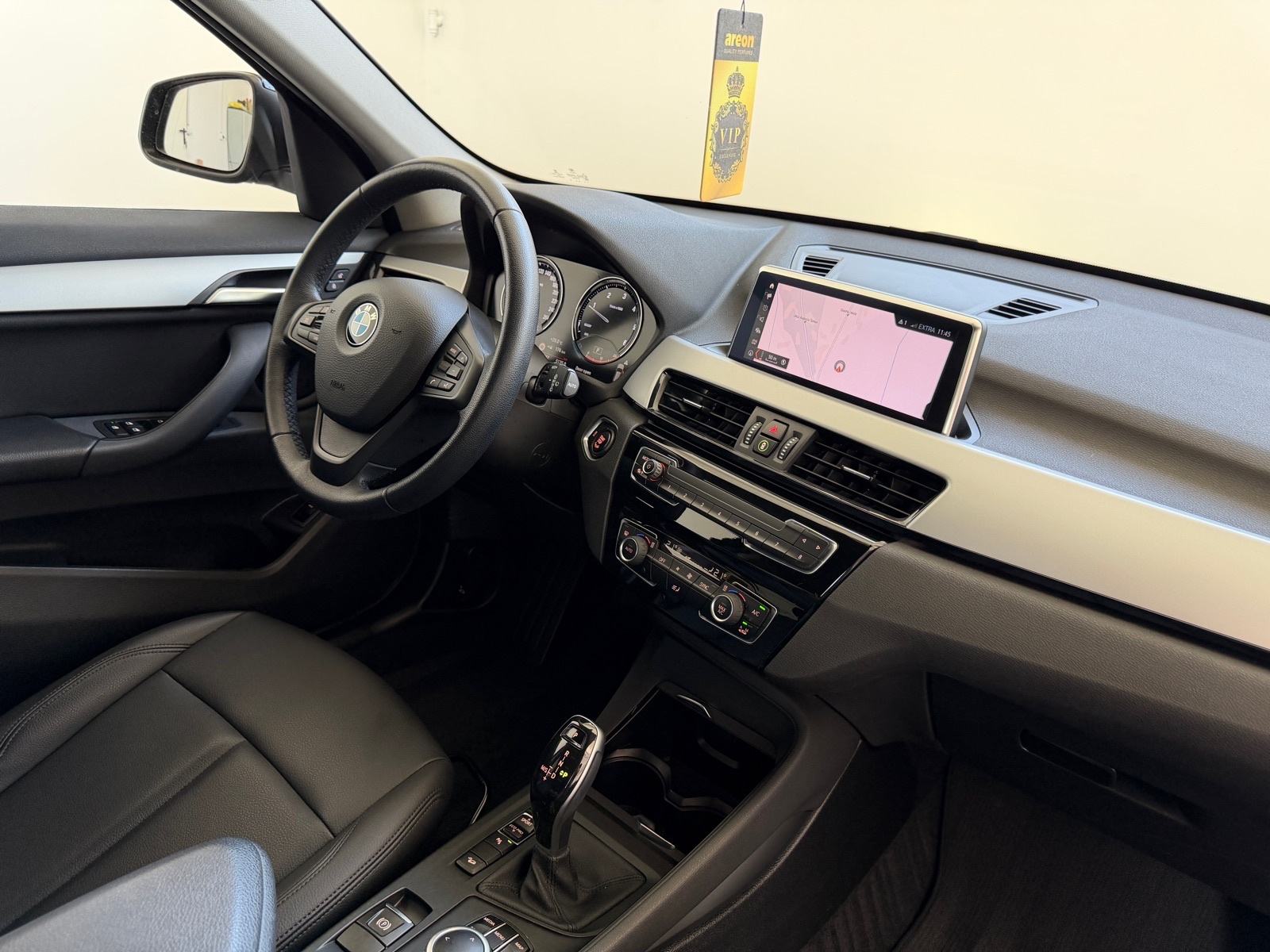 BMW X1 xDrive18d 4X4,KOŽA, NAVIGACIJA, LED, JAMSTVO, LEASING 0% UČEŠĆA, fotografija 11