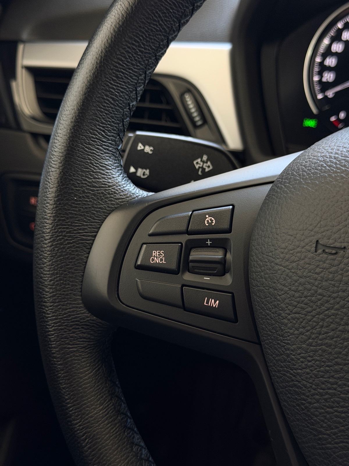 BMW X1 xDrive18d 4X4,KOŽA, NAVIGACIJA, LED, JAMSTVO, LEASING 0% UČEŠĆA, fotografija 18