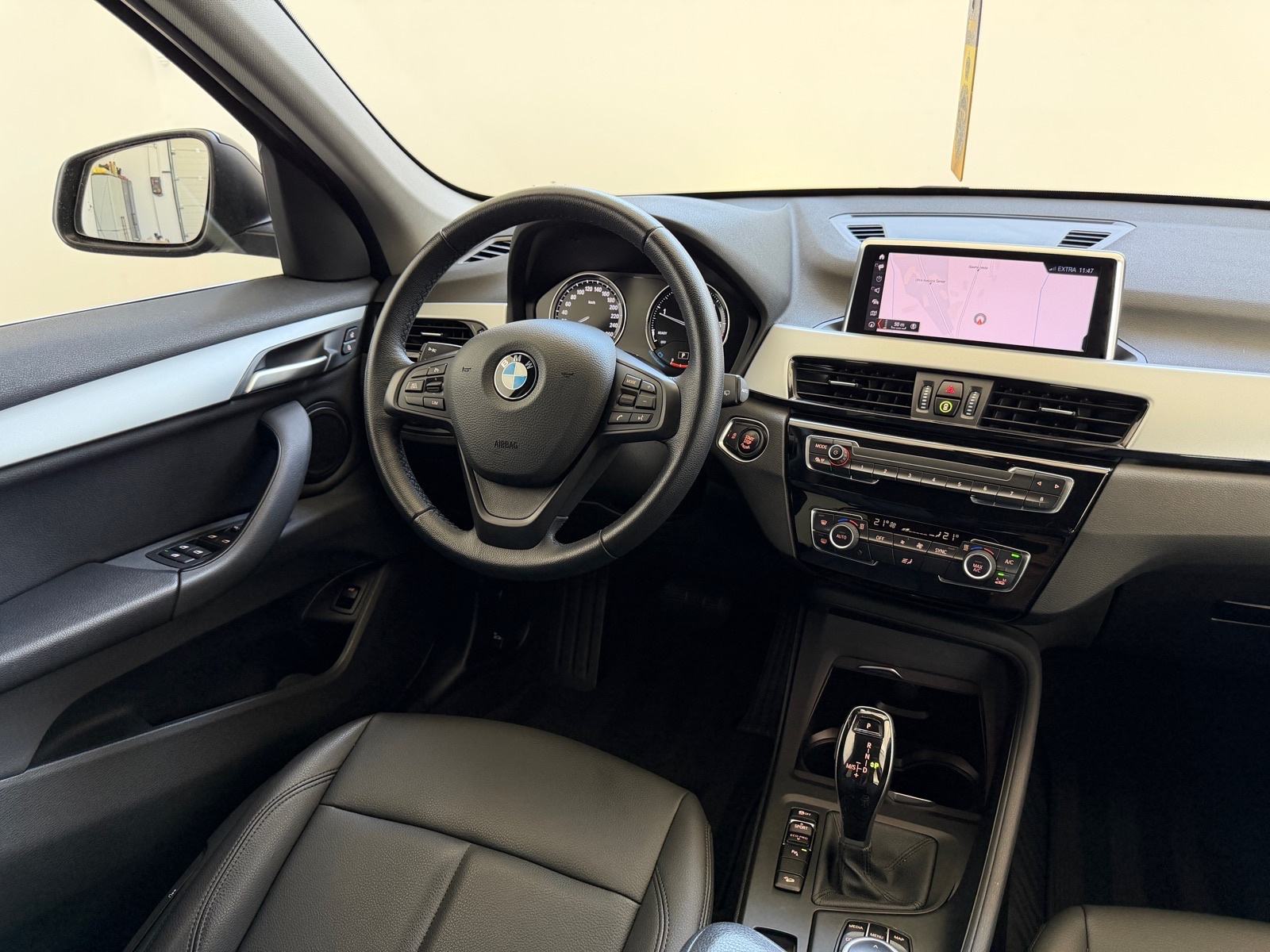 BMW X1 xDrive18d 4X4,KOŽA, NAVIGACIJA, LED, JAMSTVO, LEASING 0% UČEŠĆA, fotografija 10