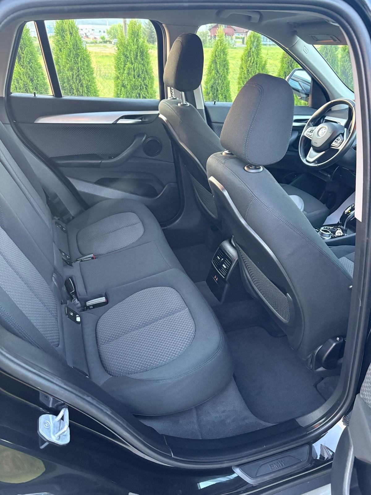 BMW X1 xDrive18d automatik*navi prof*keylees*pdc*shz*prva vlasnica*, fotografija 16