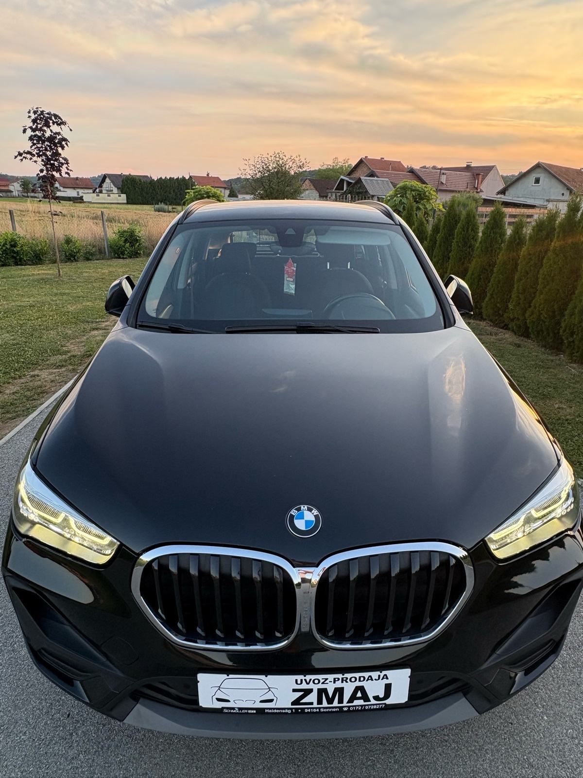 BMW X1 xDrive18d automatik*navi prof*keylees*pdc*shz*prva vlasnica*, fotografija 2