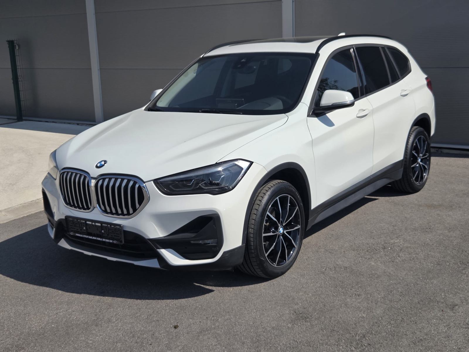 BMW X1 xDrive18d LCI--LED--PANORAMA--KAMERA--TOP STANJE!, fotografija 2