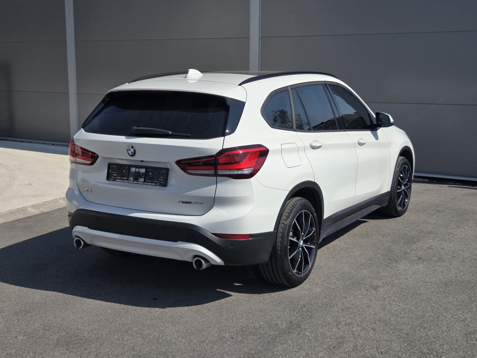 BMW X1 xDrive18d LCI--LED--PANORAMA--KAMERA--TOP STANJE!, fotografija 7