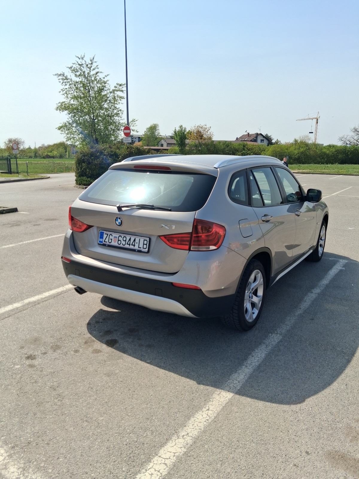 BMW X1 xDrive18d, pogled izvana - slika 5