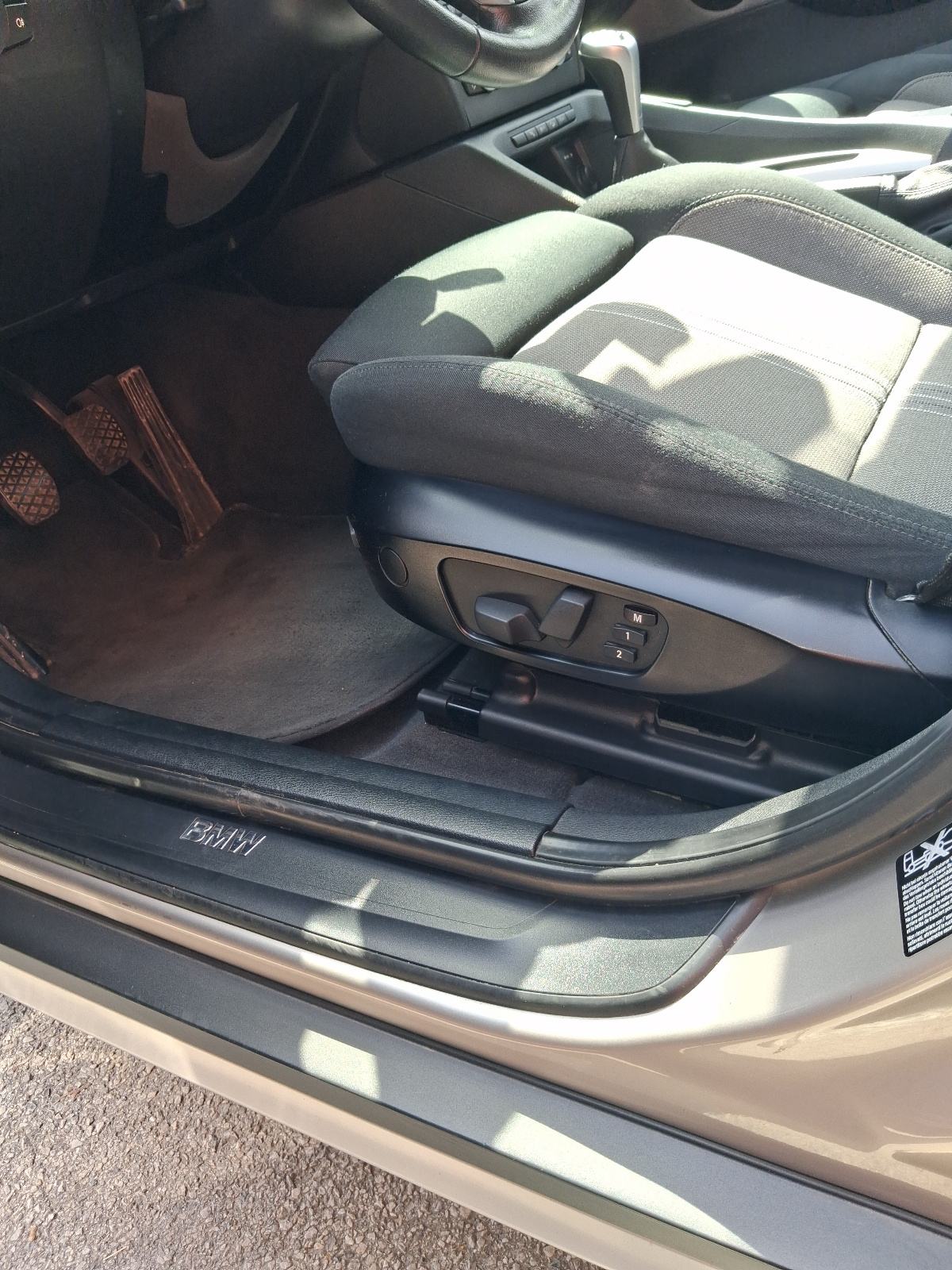 BMW X1 xDrive18d, fotografija 19