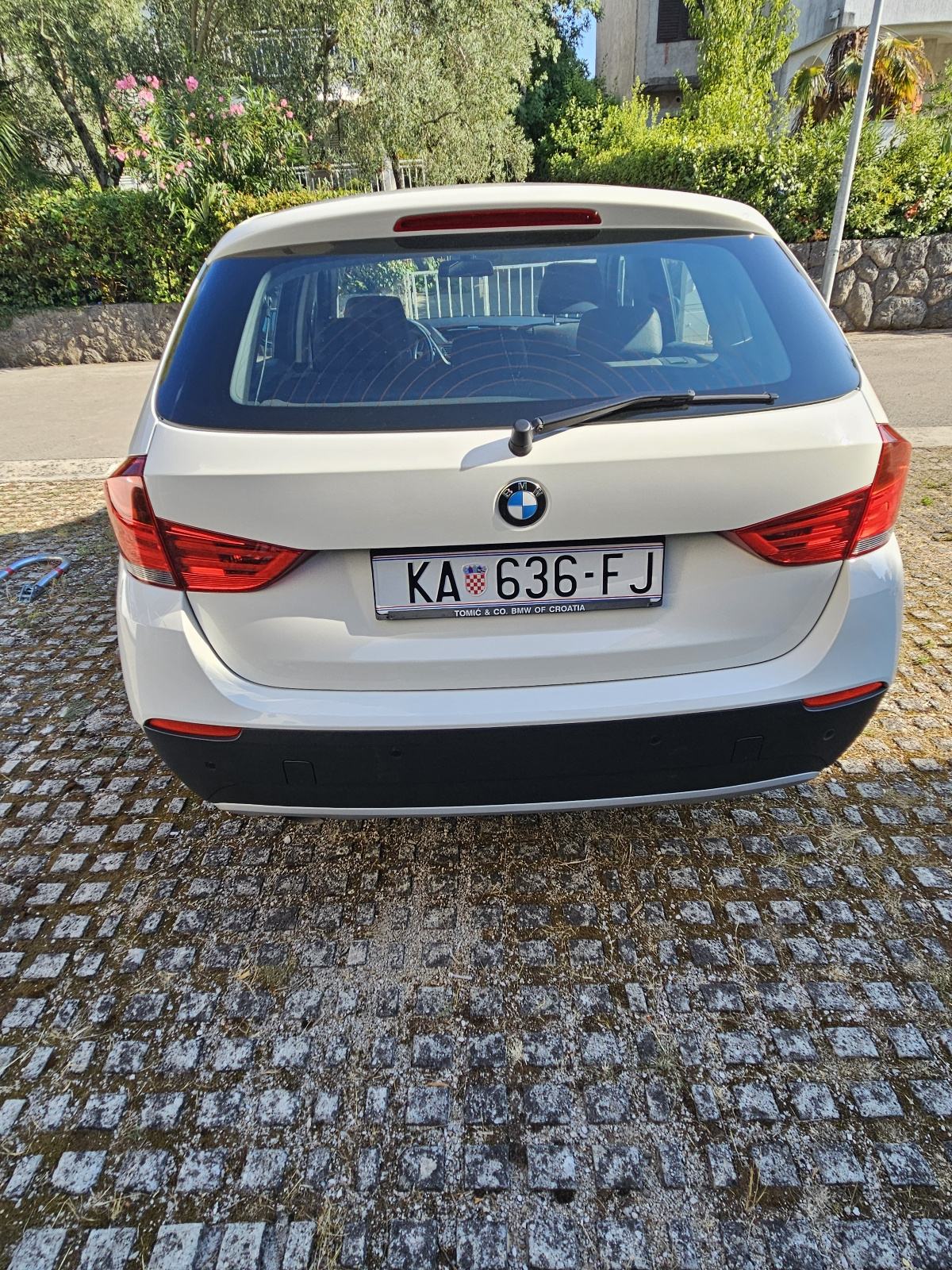 BMW X1 xDrive 18d, fotografija 5