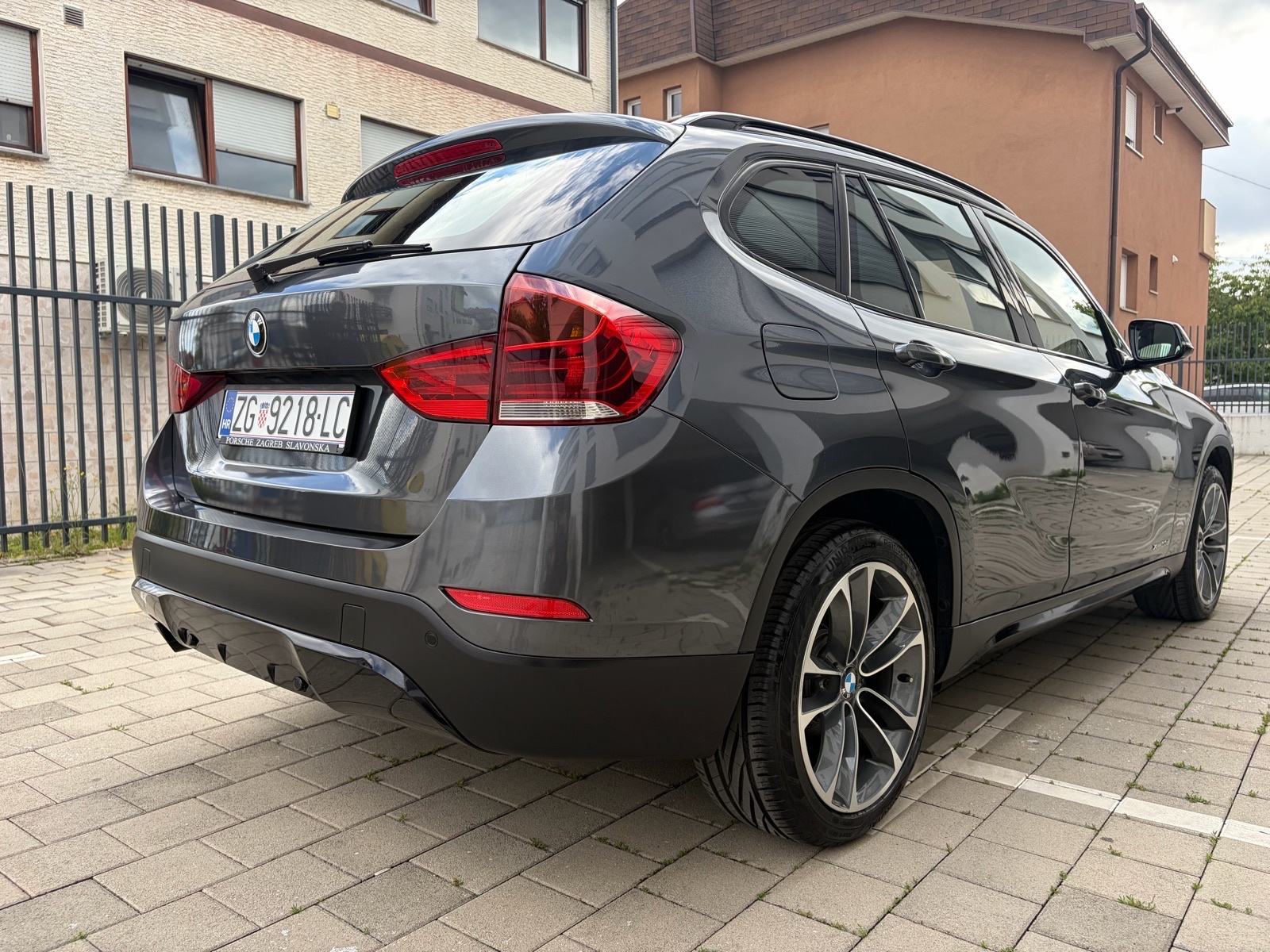BMW X1 xDrive20d,AUTOMATIC,SPORT., fotografija 4