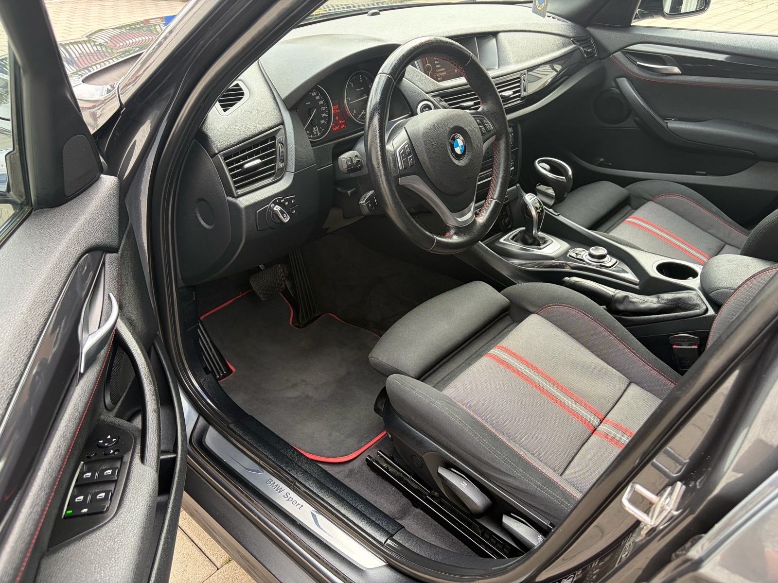 BMW X1 xDrive20d,AUTOMATIC,SPORT., fotografija 9