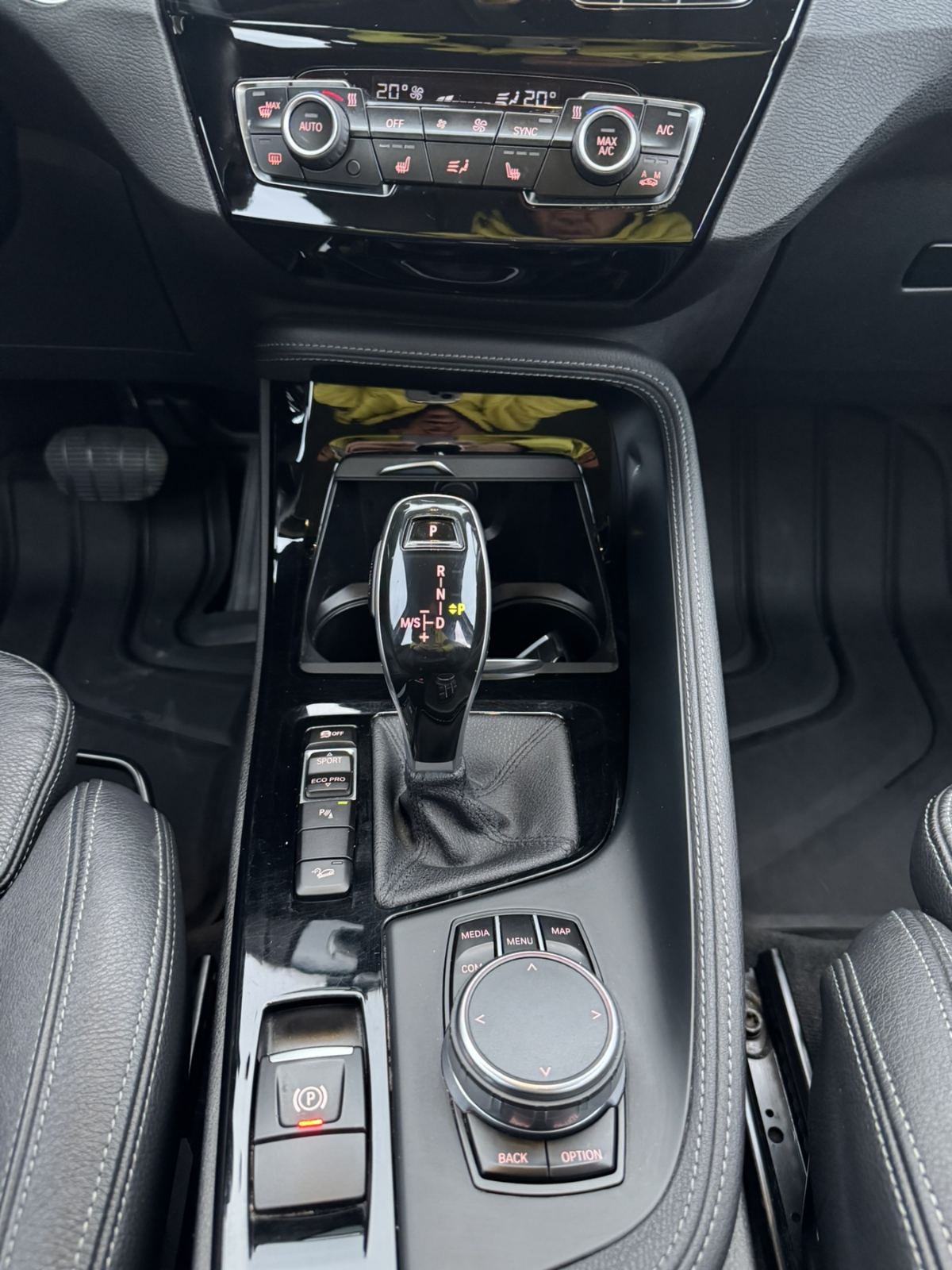 BMW X1 xDrive20d AUTOMATIK KOŽA LED SERVISNA, fotografija 11