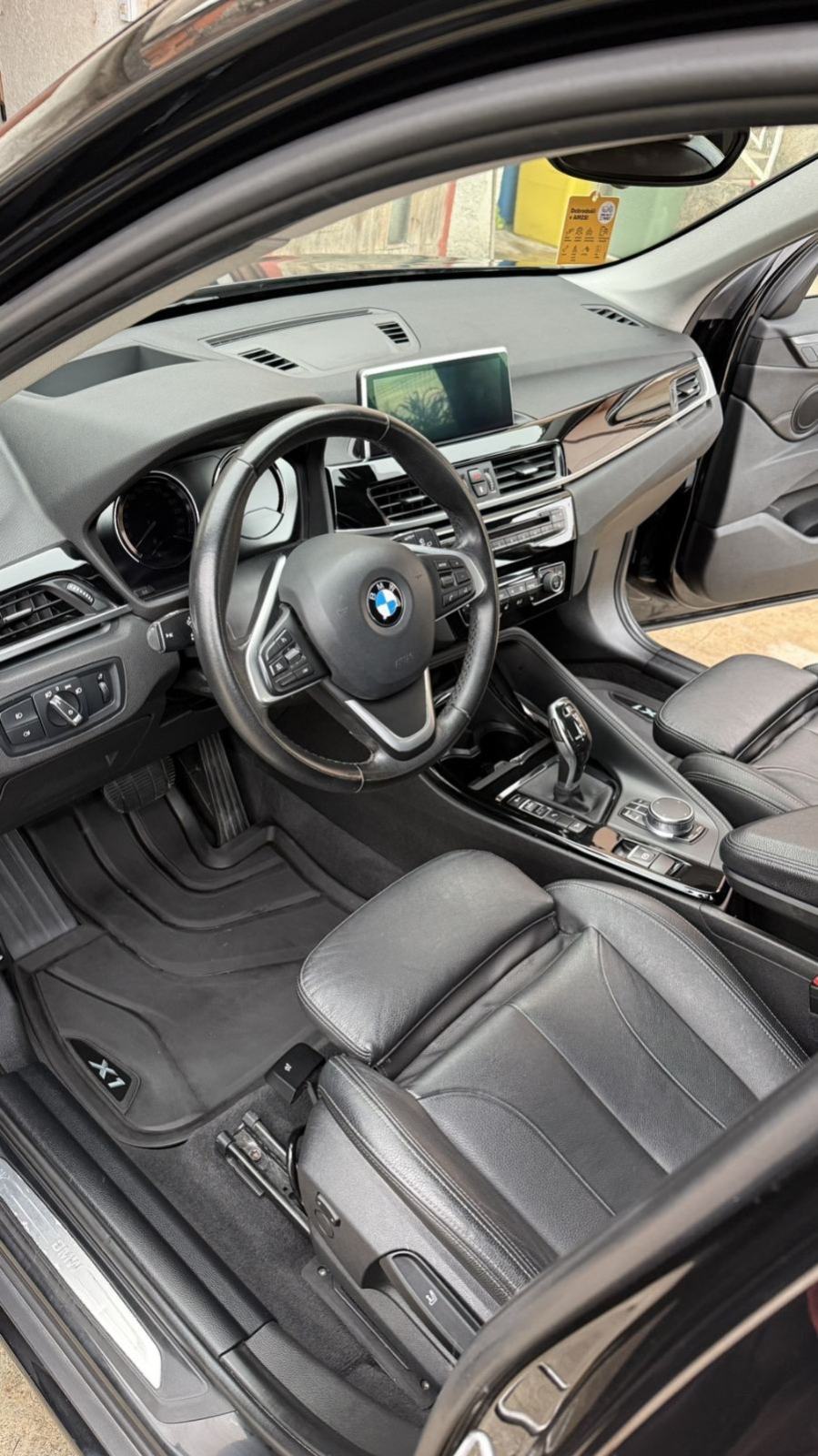 BMW X1 xDrive20d AUTOMATIK KOŽA LED SERVISNA, fotografija 9