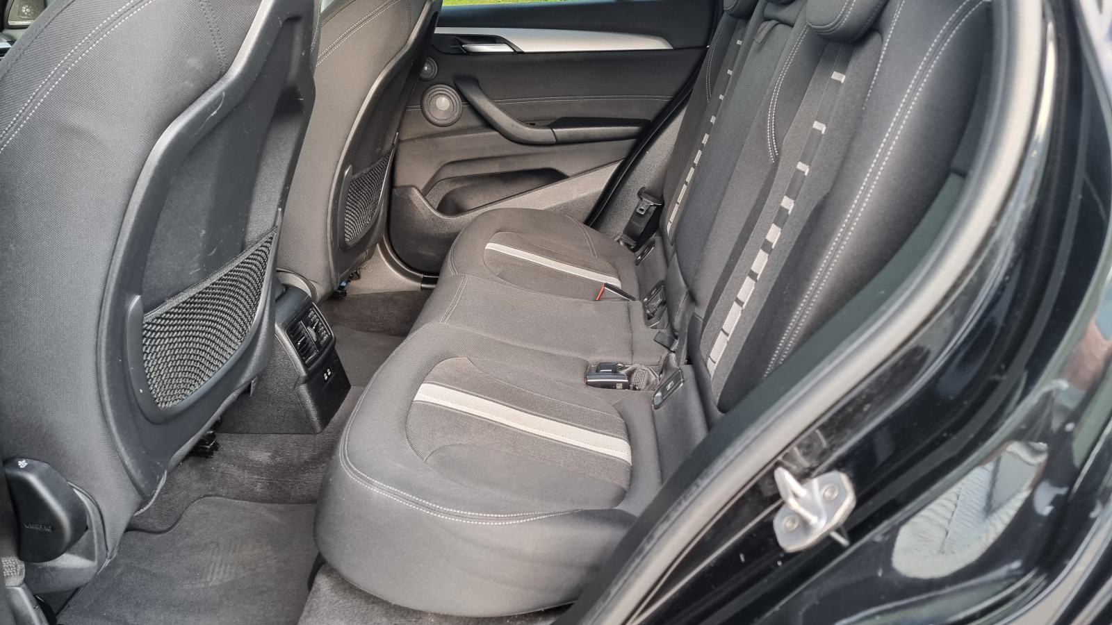 BMW X1 xDrive20d 190ks Automatik Advantage,HARMAN/KARDON, fotografija 14