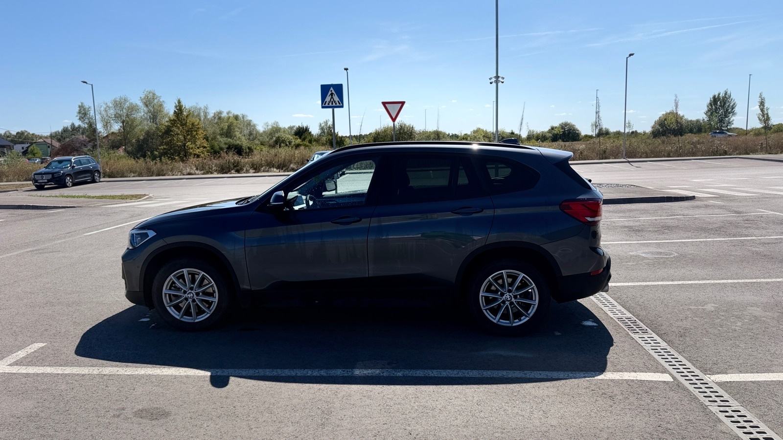 BMW X1 xDrive20d automatik, fotografija 3