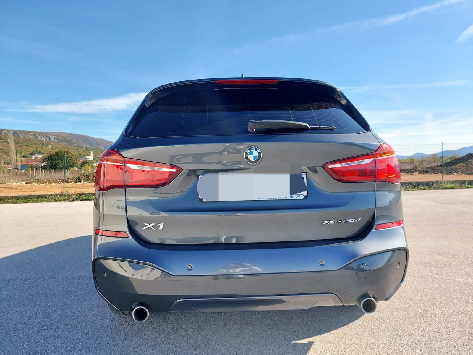BMW X1 xDrive20d, fotografija 6