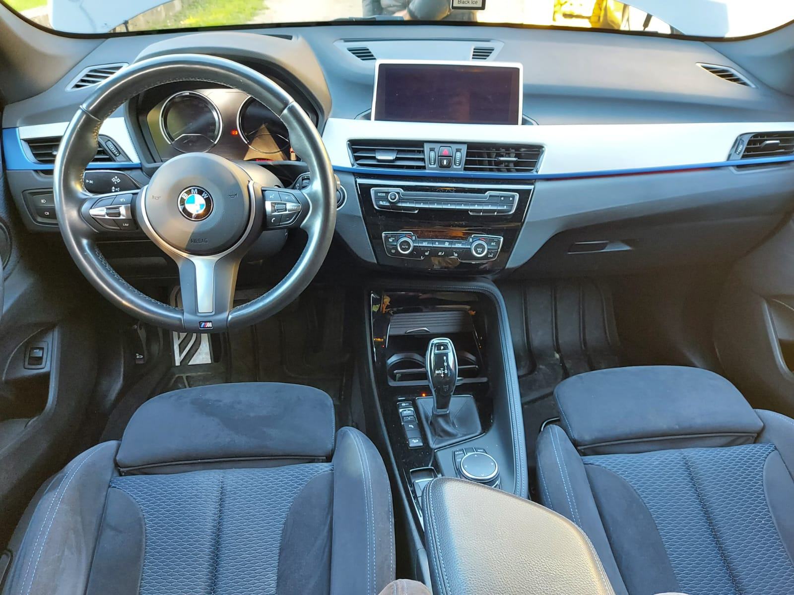BMW X1 xDrive20d, fotografija 3